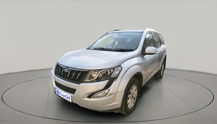 2016 Mahindra XUV500 W10, Diesel, Manual, 1,32,102 km, exterior
