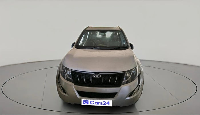2016 Mahindra XUV500 W10, Diesel, Manual, 1,32,102 km, exterior