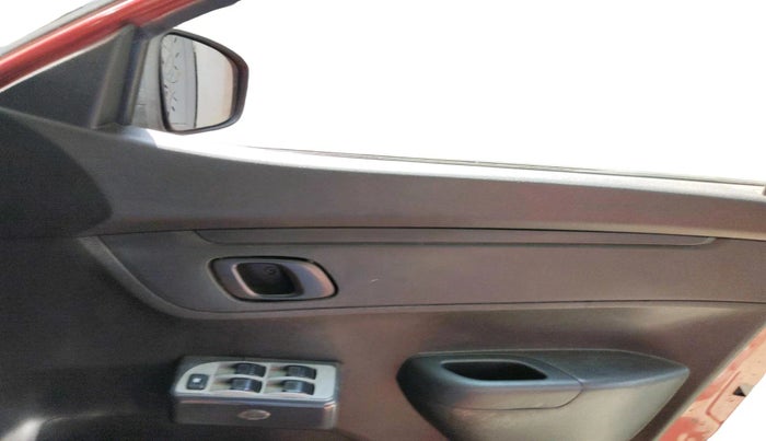 2017 Renault Kwid RXL, Petrol, Manual, 62,810 km, interior