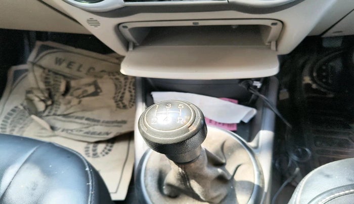 2010 Hyundai i20 MAGNA 1.2, Petrol, Manual, 1,08,804 km, interior