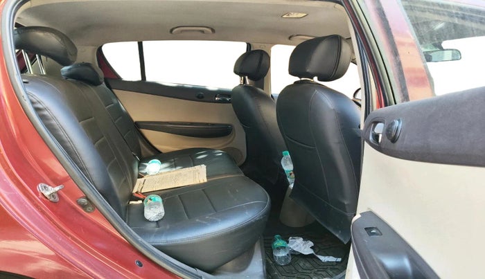 2010 Hyundai i20 MAGNA 1.2, Petrol, Manual, 1,08,804 km, interior