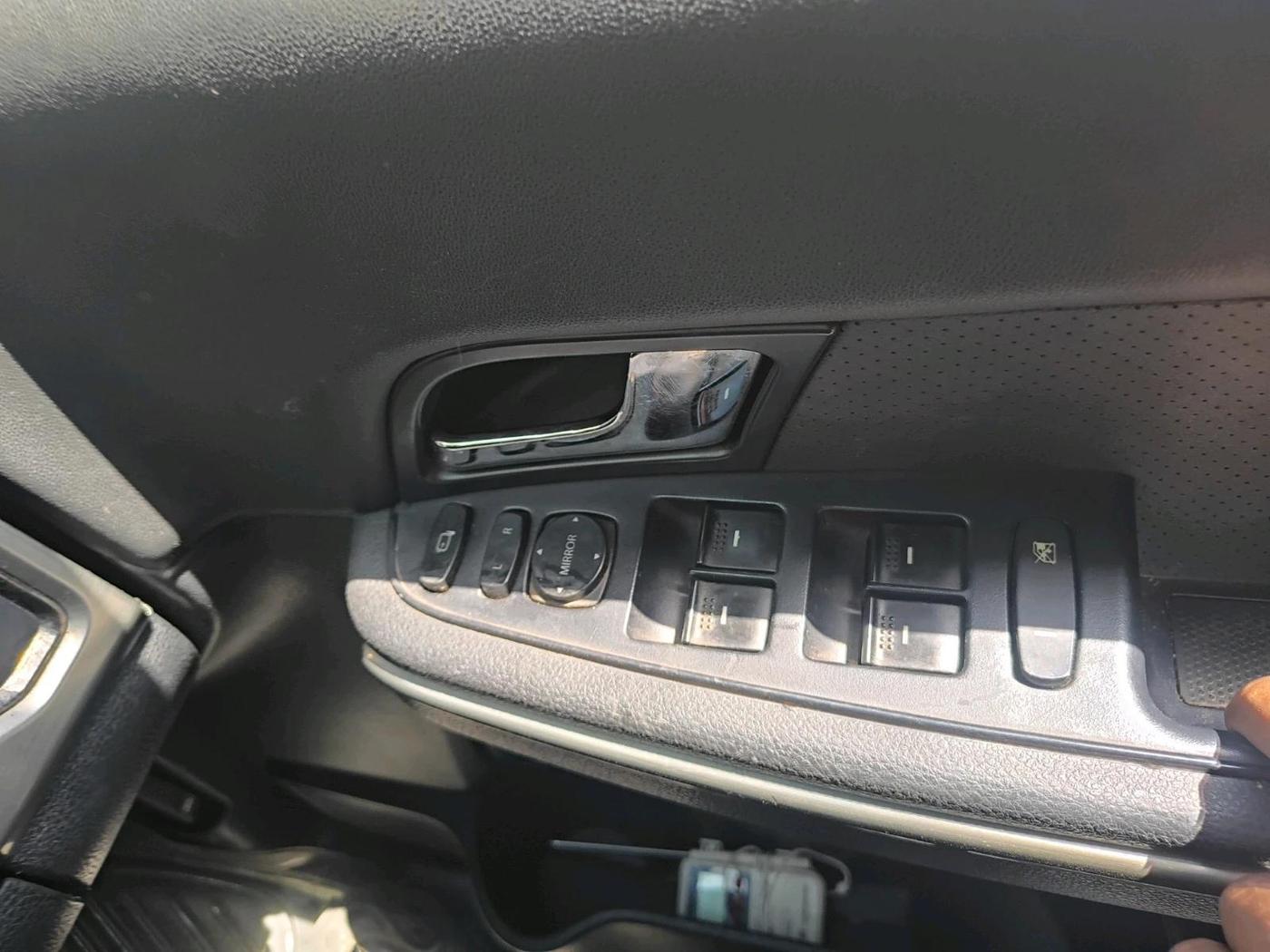2017 Tata Hexa XTA 4X2 7 STR, Diesel, Automatic, 82,544 km, interior
