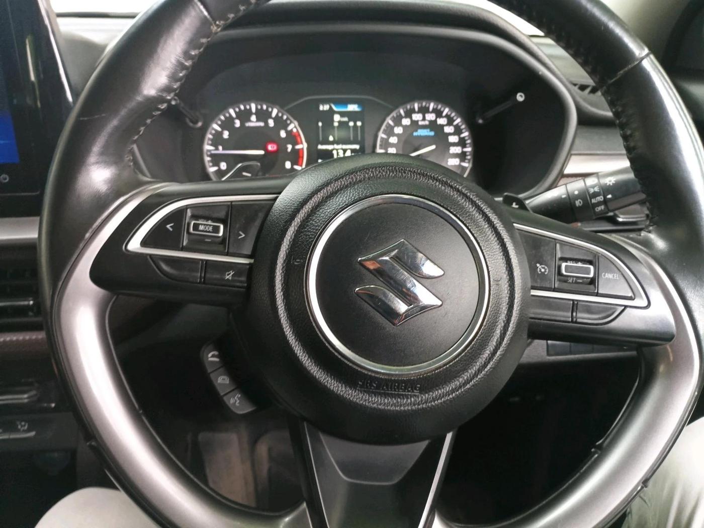 2023 Maruti BREZZA ZXI + AT SMART HYBRID, Petrol, Automatic, 35,366 km, interior