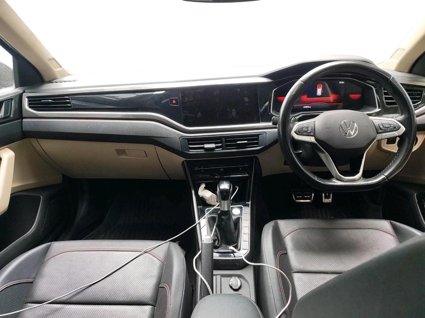 2023 Volkswagen VIRTUS GT PLUS TSI 1.5 EVO DSG, Petrol, Automatic, 30,010 km, interior