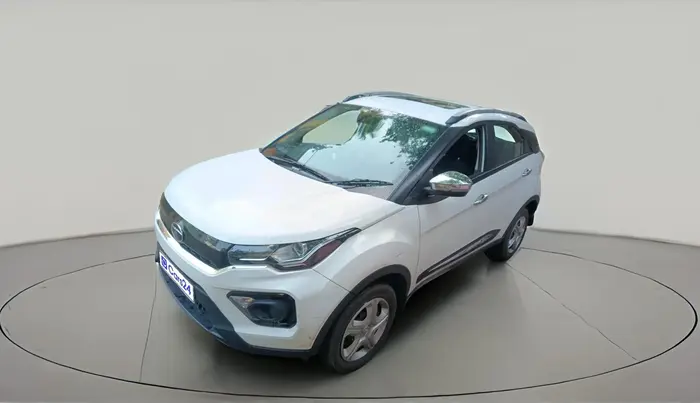2022 Tata NEXON XM SUNROOF PETROL, Petrol, Manual, 53,068 km, exterior