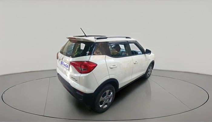2022 Mahindra XUV300 W6 1.2 PETROL AMT, Petrol, Automatic, 27,241 km, exterior