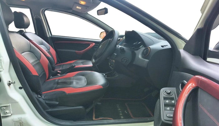 2017 Renault Duster 85 PS RXS MT DIESEL, Diesel, Manual, 1,08,388 km, interior