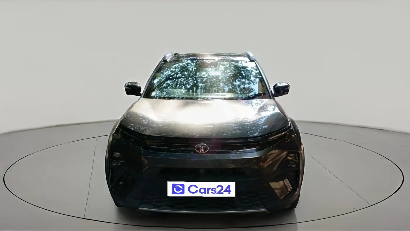 2023 Tata NEXON FEARLESS + SUNROOF DCA DUAL TONE 1.2 PETROL, Petrol, Automatic, 17,493 km, exterior
