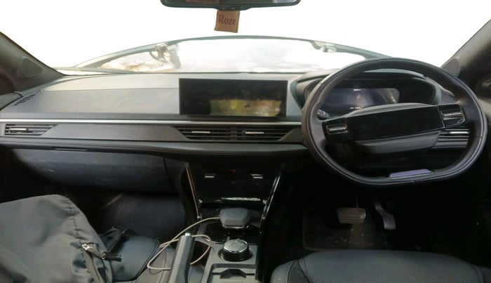 2023 Tata NEXON FEARLESS + SUNROOF DCA DUAL TONE 1.2 PETROL, Petrol, Automatic, 17,493 km, interior