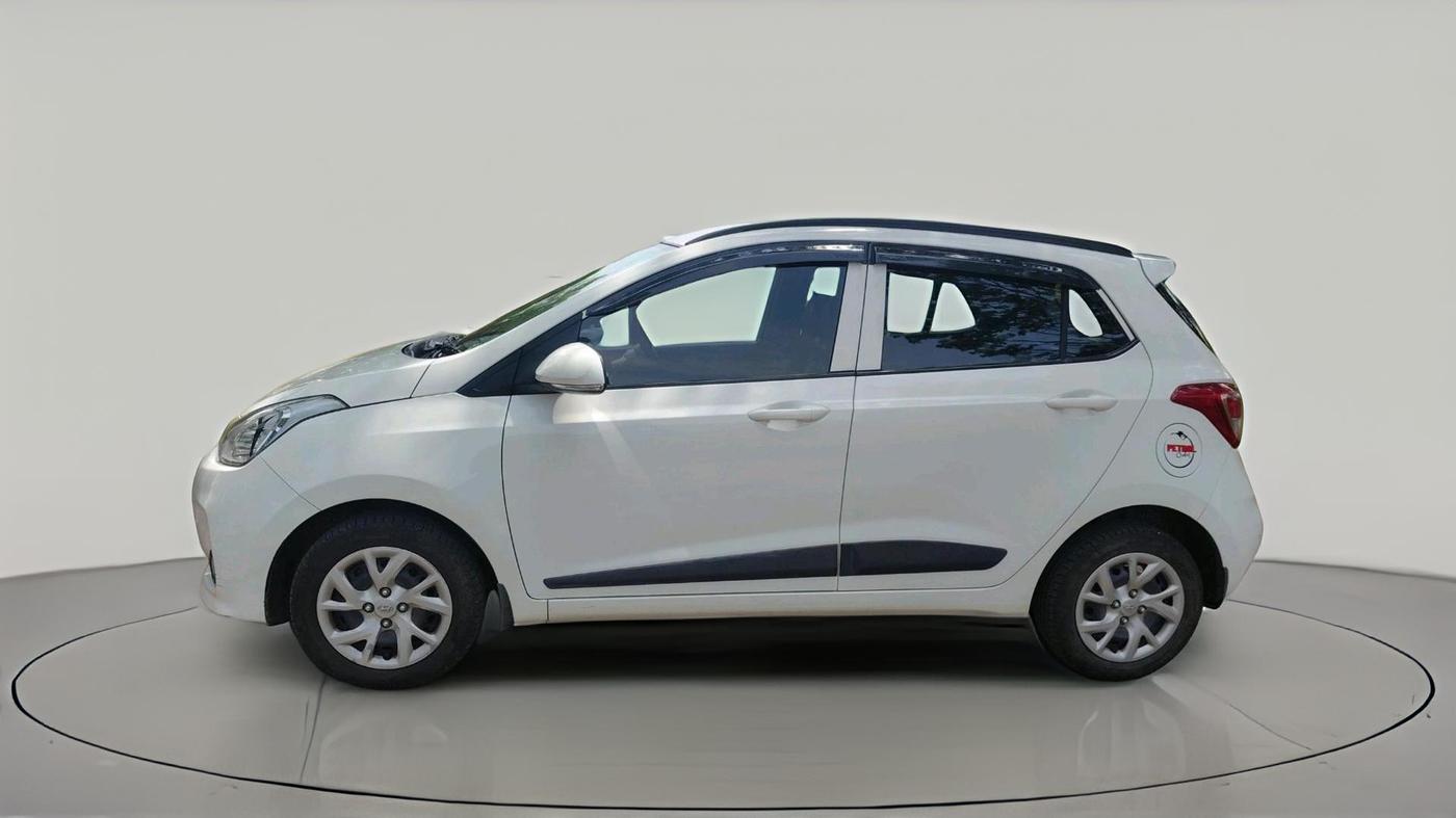 2020 Hyundai Grand i10 SPORTZ 1.2 KAPPA VTVT, Petrol, Manual, 43,576 km, exterior