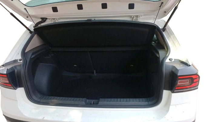 2022 Volkswagen TAIGUN HIGHLINE 1.0 TSI MT, Petrol, Manual, 50,511 km, exterior