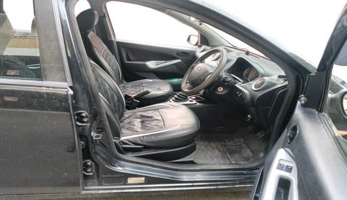 2012 Ford Figo ZXI 1.2 PETROL, Petrol, Manual, 60,672 km, interior