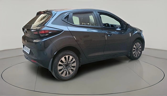 2021 Tata ALTROZ XE DIESEL, Diesel, Manual, 82,591 km, exterior