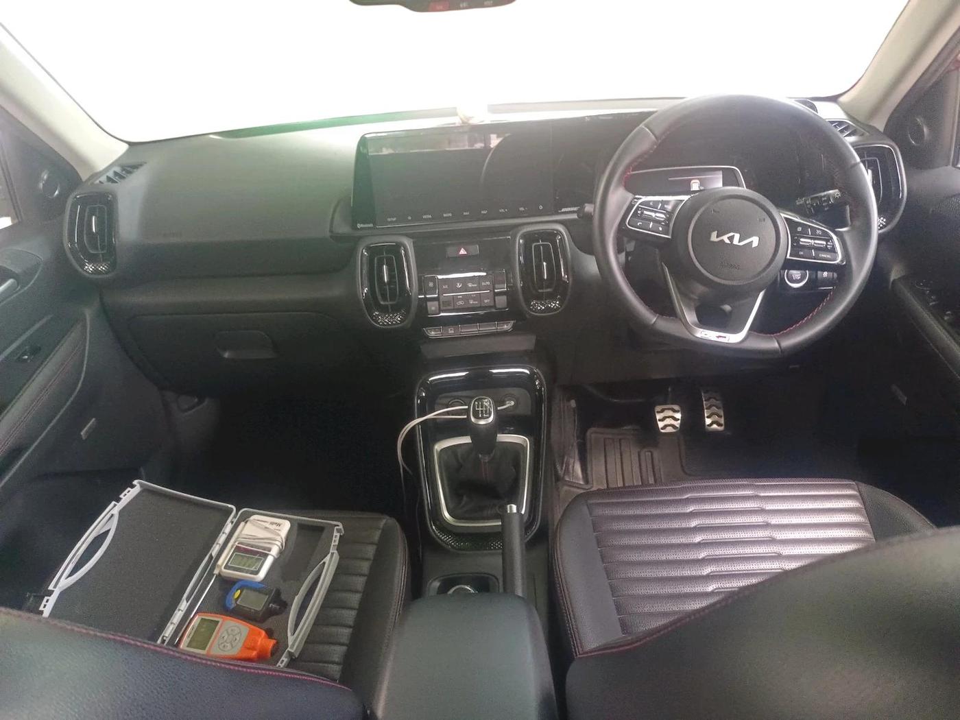 2022 KIA SONET GTX PLUS 1.0 IMT, Petrol, Manual, 26,028 km, interior