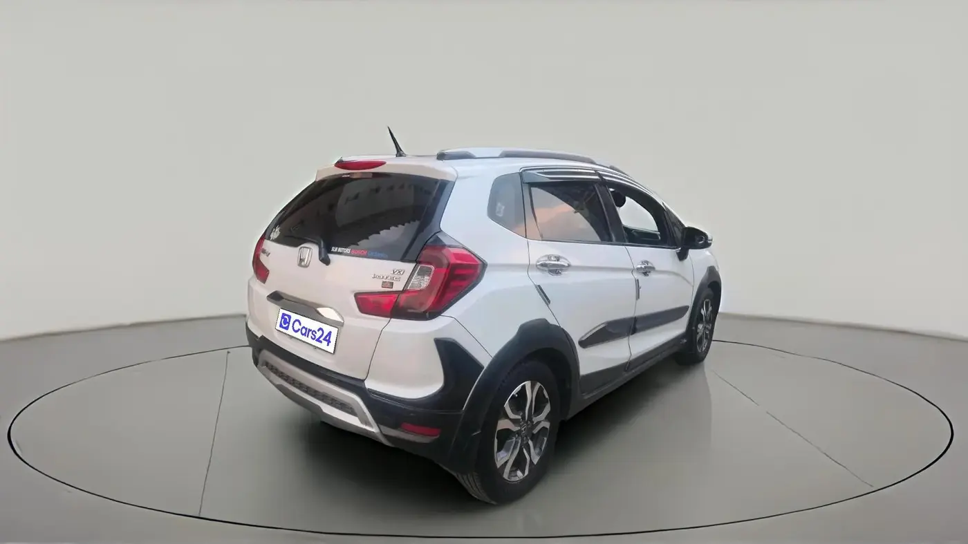 2017 Honda WR-V 1.5L I-DTEC VX MT, Diesel, Manual, 1,30,861 km, exterior