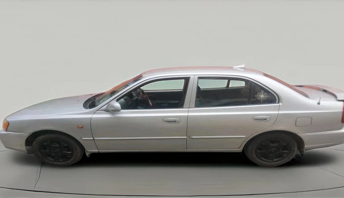 2000 Hyundai Accent GLE, Petrol, Manual, 86,061 km, exterior