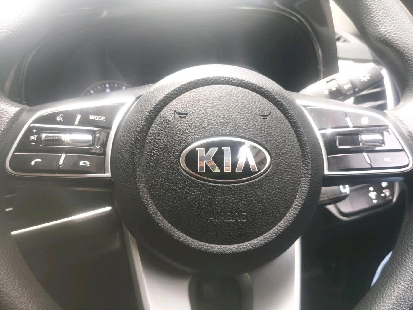2020 KIA SELTOS HTK 1.5 PETROL, Petrol, Manual, 56,880 km, interior