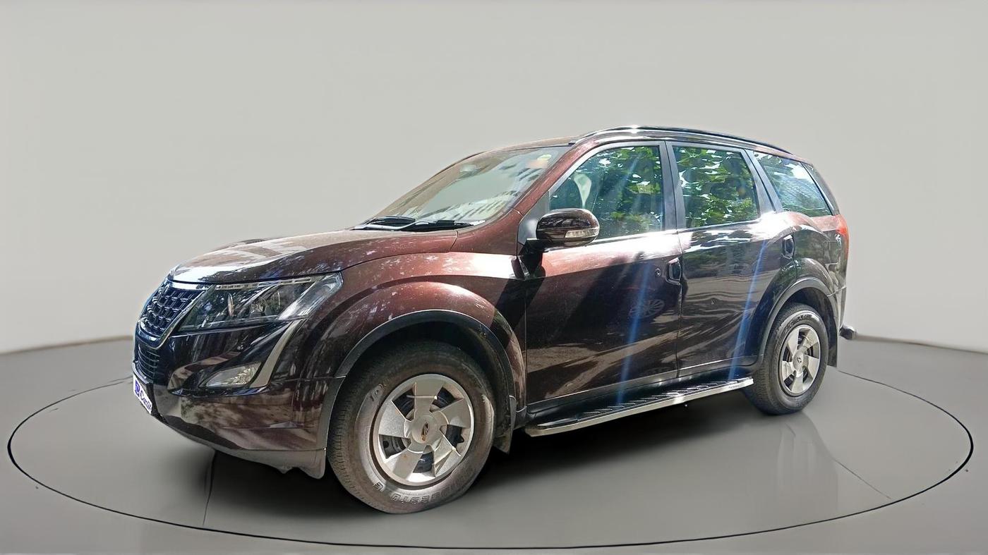 2019 Mahindra XUV500 W7, Diesel, Manual, 28,062 km, exterior