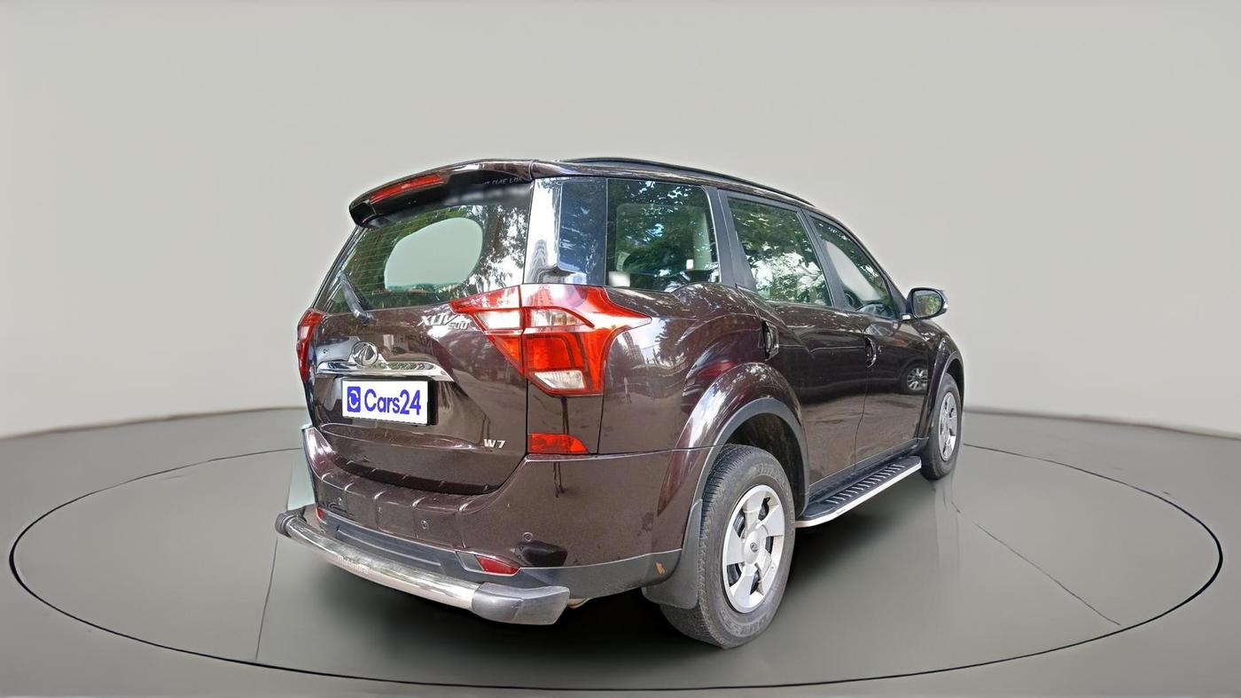 2019 Mahindra XUV500 W7, Diesel, Manual, 28,062 km, exterior