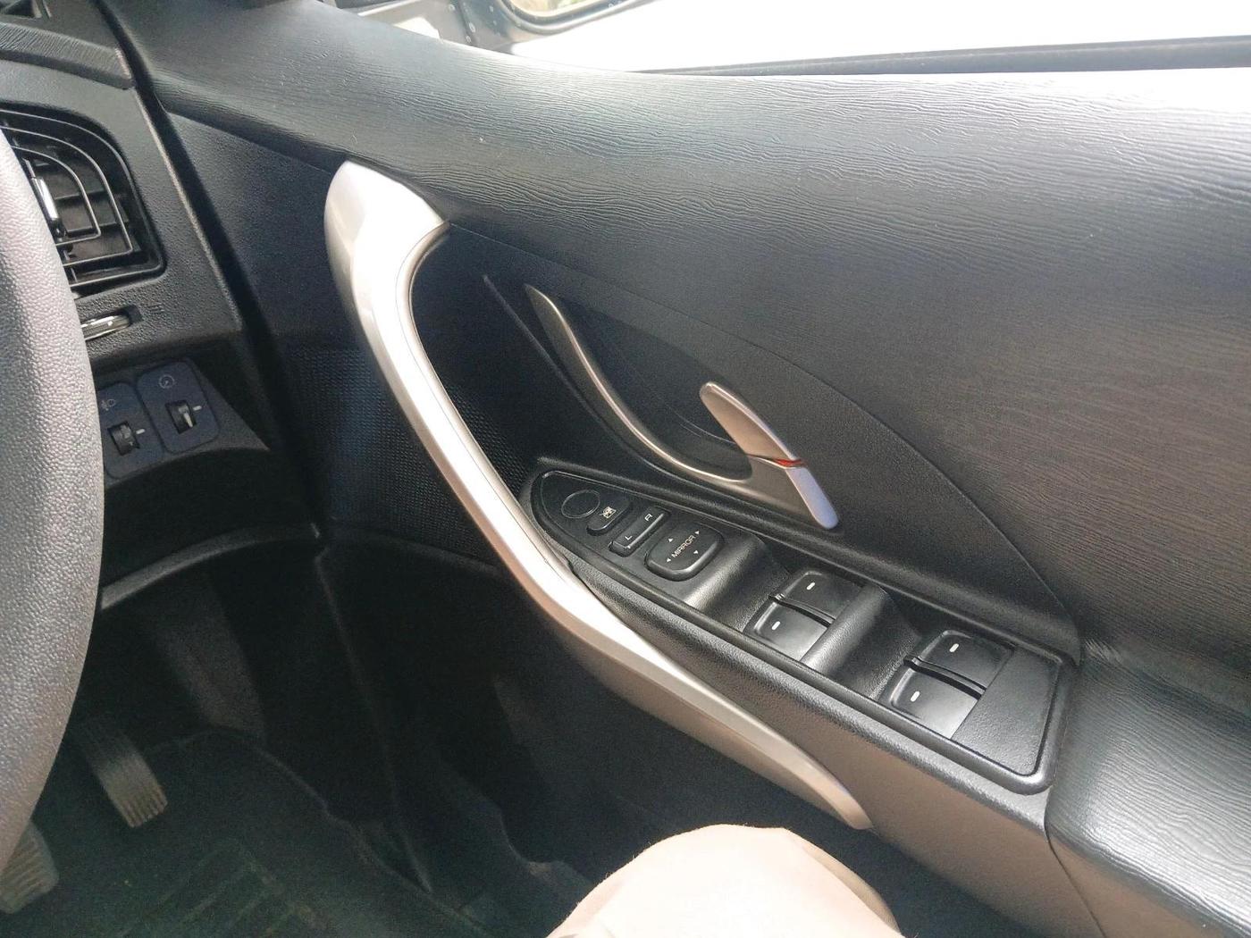 2019 Mahindra XUV500 W7, Diesel, Manual, 28,062 km, interior