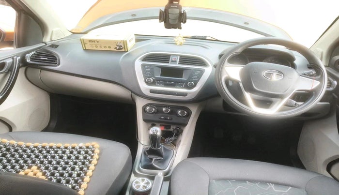 2016 Tata Tiago XT PETROL, Petrol, Manual, 38,354 km, interior