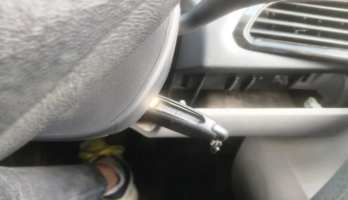 2016 Tata Tiago XT PETROL, Petrol, Manual, 38,354 km, interior