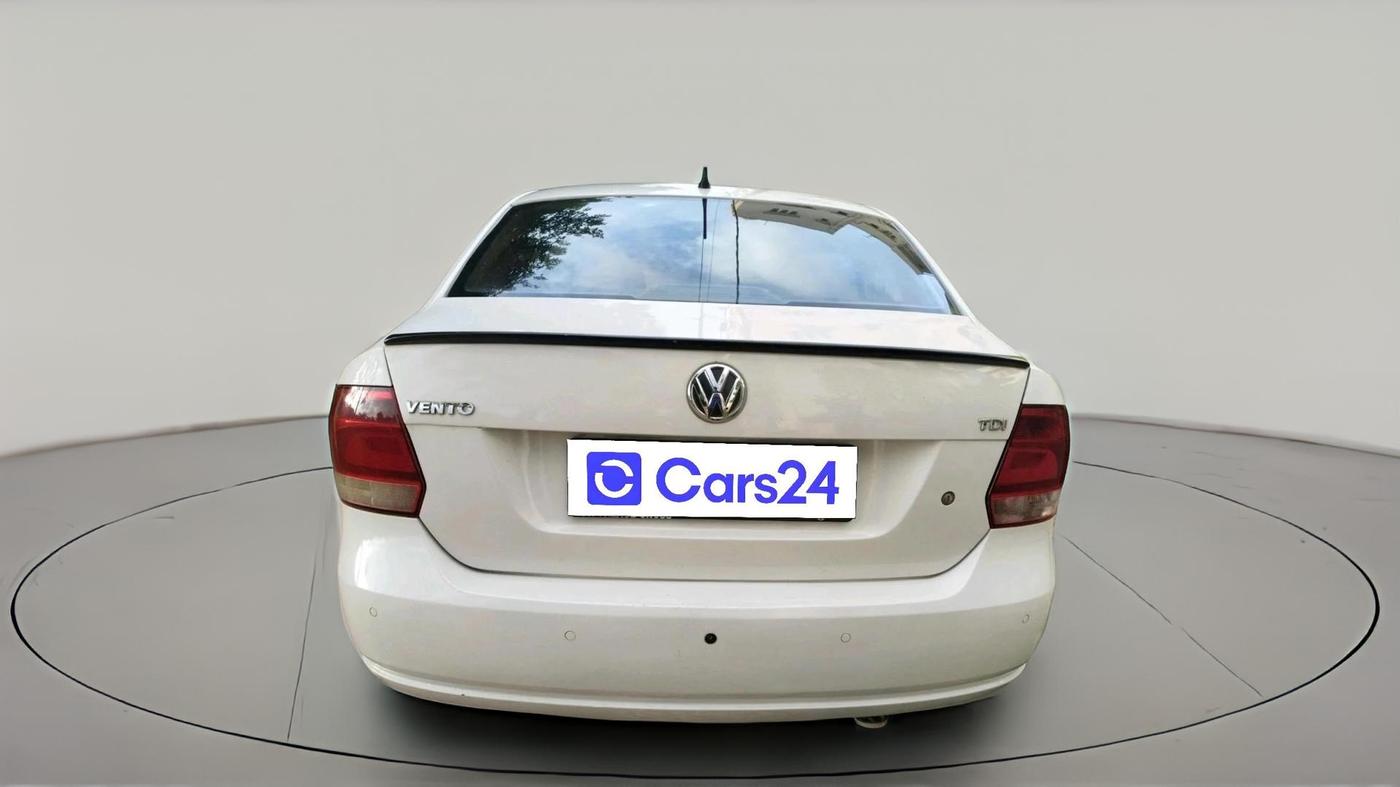 2015 Volkswagen Vento HIGHLINE 1.5 AT, Diesel, Automatic, 1,07,532 km, exterior