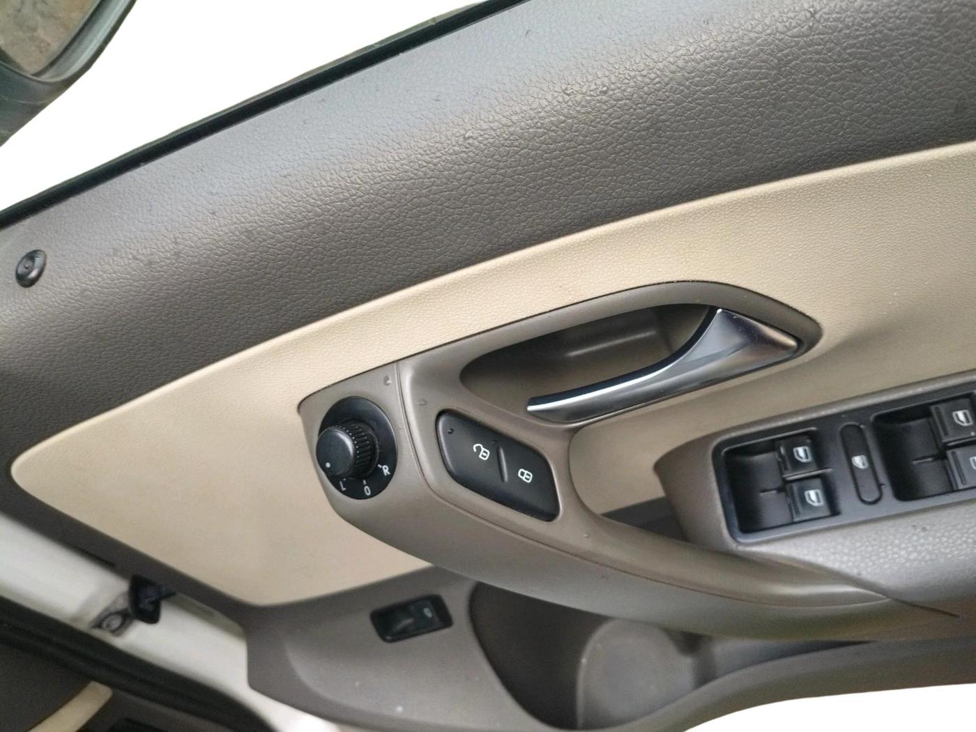2015 Volkswagen Vento HIGHLINE 1.5 AT, Diesel, Automatic, 1,07,532 km, interior