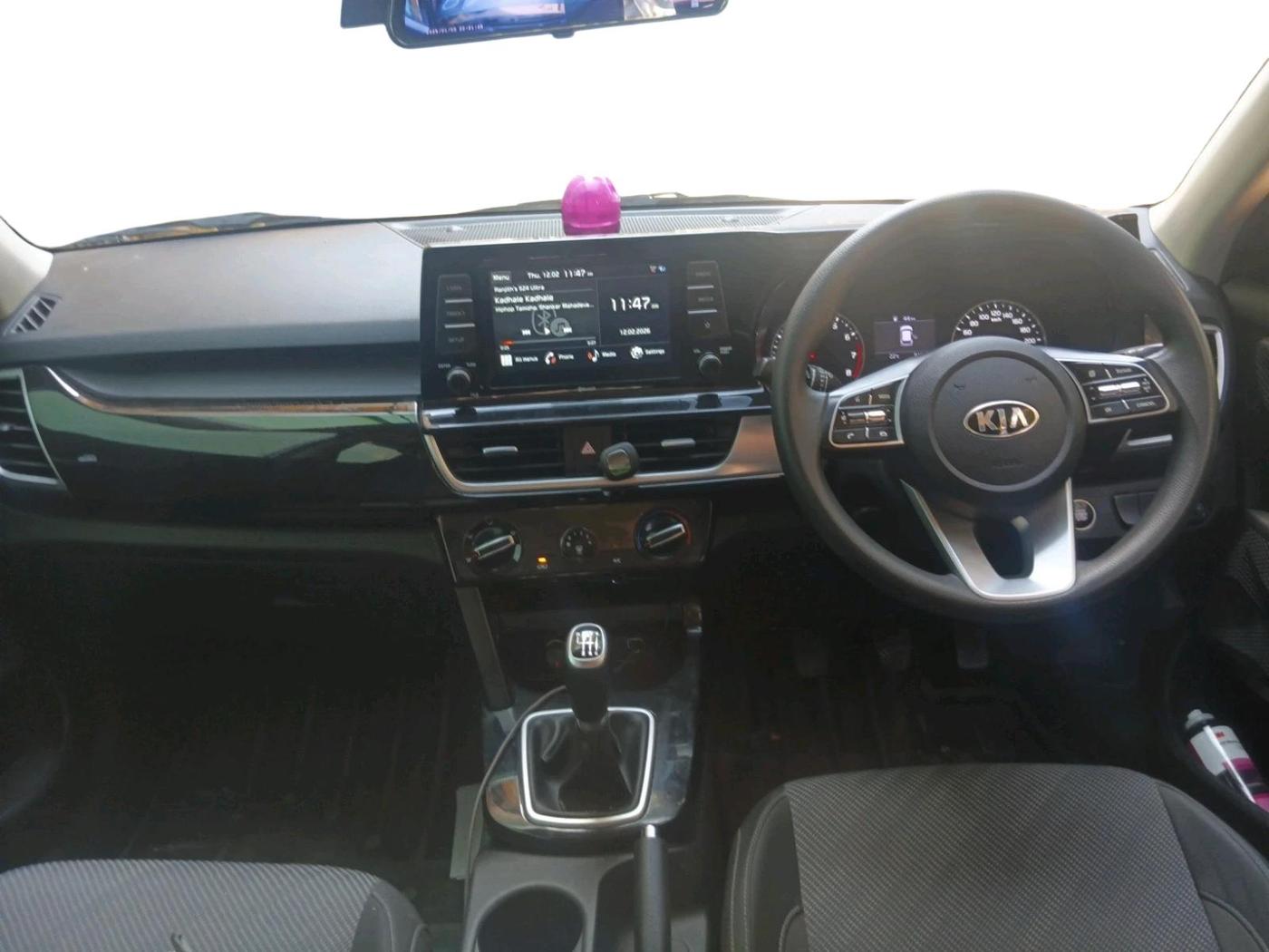 2020 KIA SELTOS HTK PLUS 1.5, Petrol, Manual, 31,332 km, interior