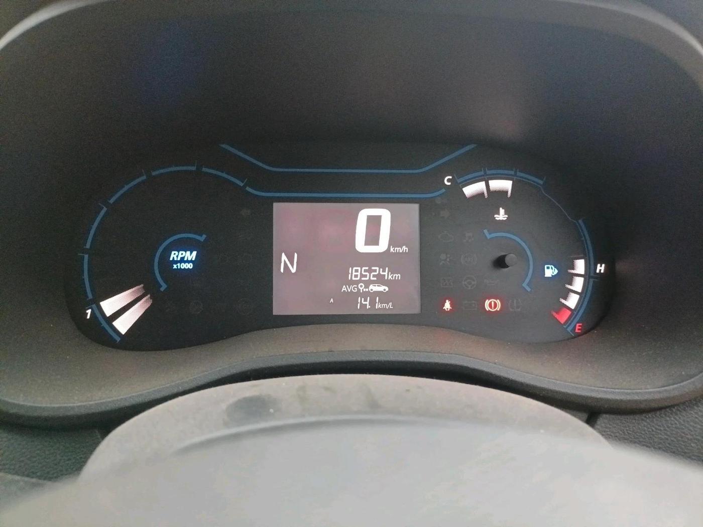 2022 Renault Kwid CLIMBER 1.0 AMT Dual Tone , Petrol, Automatic, 18,524 km, interior