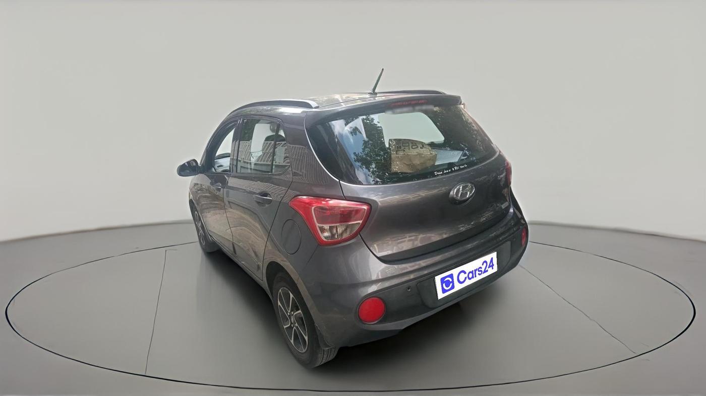 2017 Hyundai Grand i10 SPORTZ AT 1.2 KAPPA VTVT, Petrol, Automatic, 83,652 km, exterior