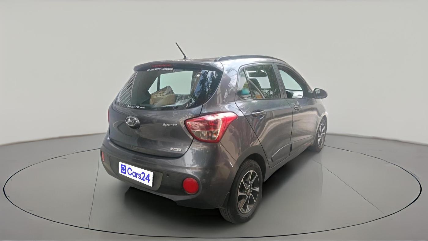 2017 Hyundai Grand i10 SPORTZ AT 1.2 KAPPA VTVT, Petrol, Automatic, 83,652 km, exterior