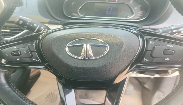 2020 Tata NEXON XZA PLUS SUNROOF DIESEL, Diesel, Automatic, 1,10,076 km, interior