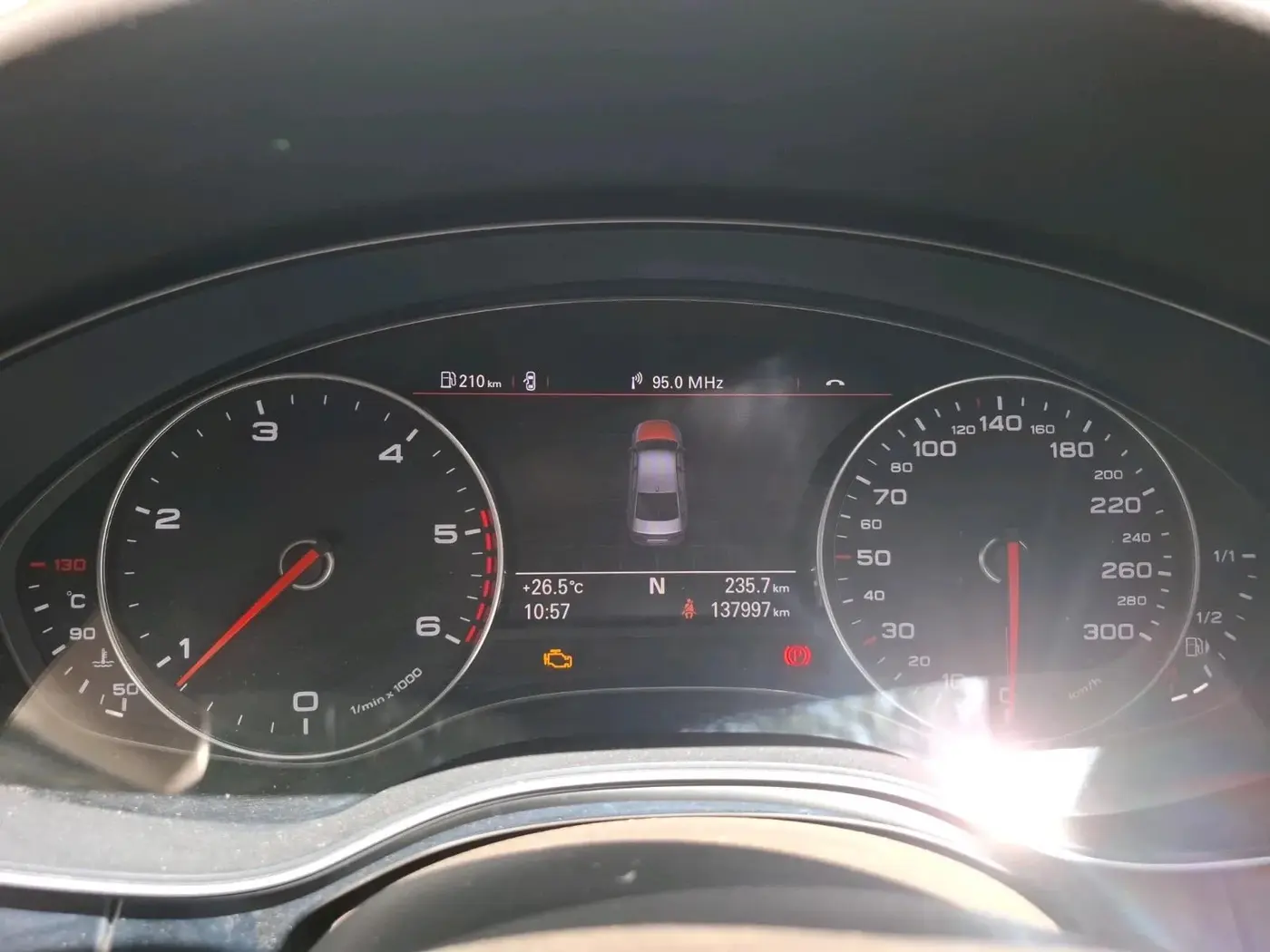 2011 Audi A6 2.0 TDI, Diesel, Automatic, 1,38,000 km, interior