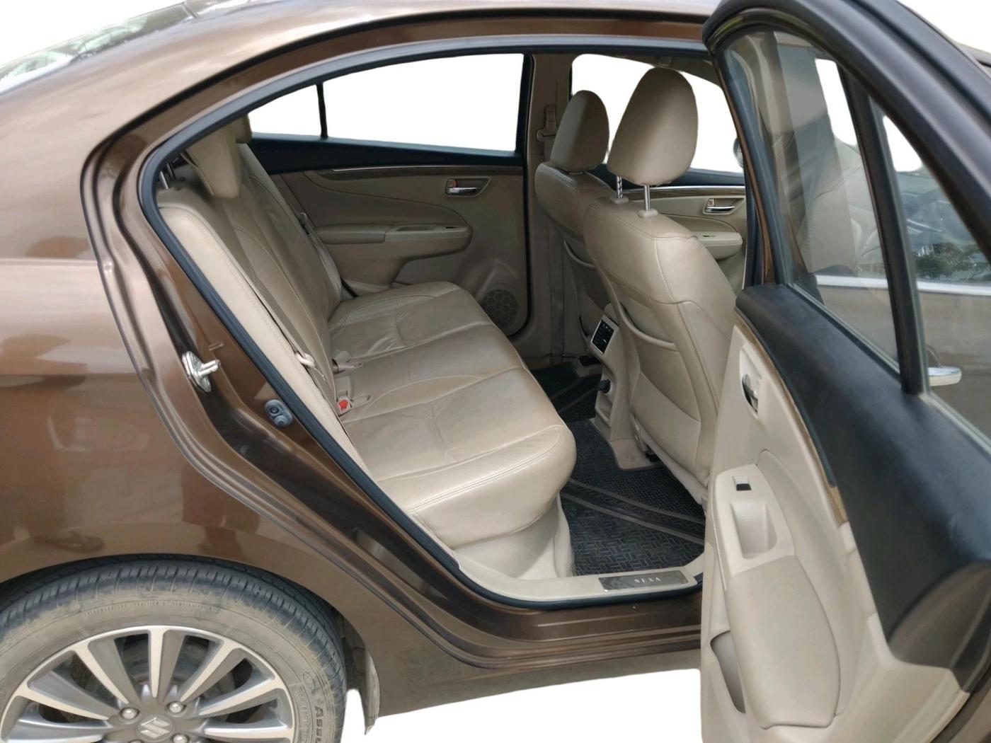 2018 Maruti Ciaz ALPHA 1.5 SHVS PETROL, Petrol, Manual, 21,731 km, interior