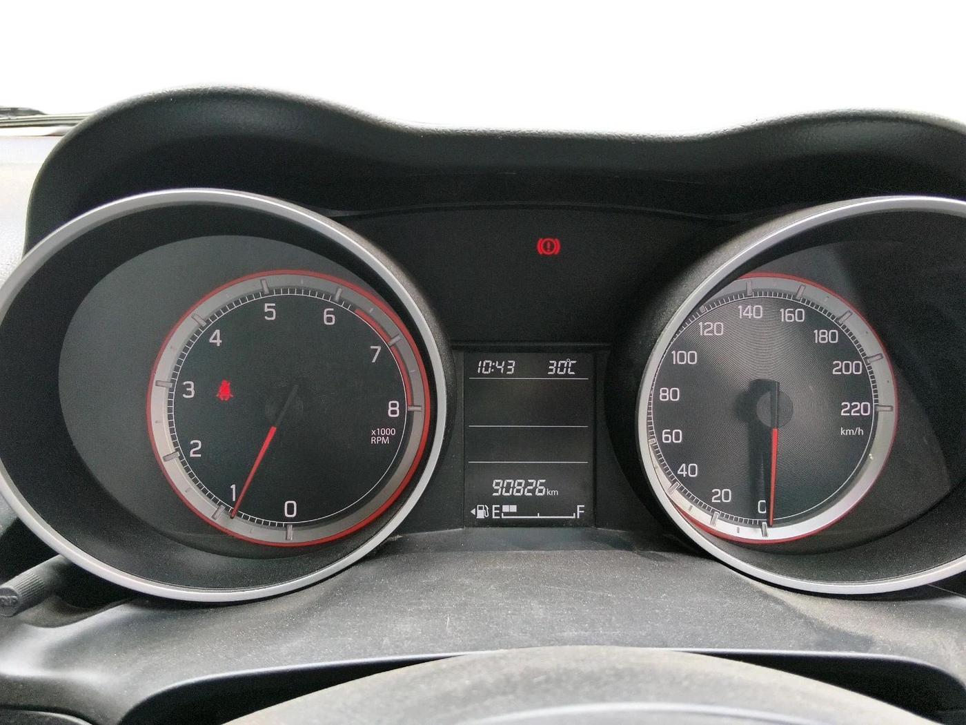 2020 Maruti Swift ZXI PLUS, Petrol, Manual, 90,826 km, interior