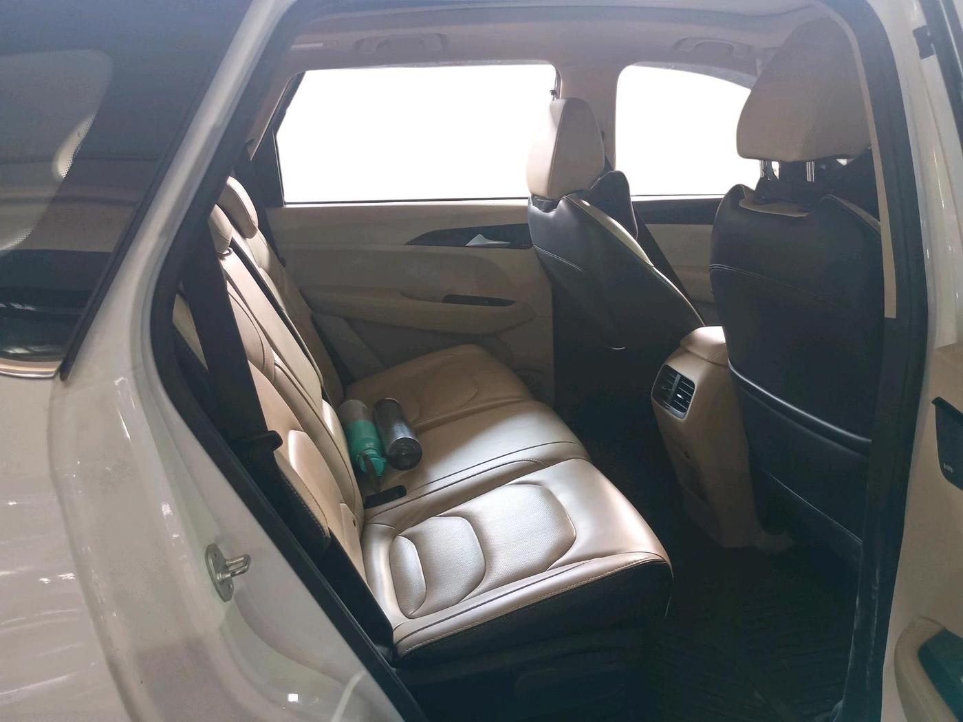2022 MG HECTOR SHARP 1.5 PETROL CVT, Petrol, Automatic, 36,904 km, interior