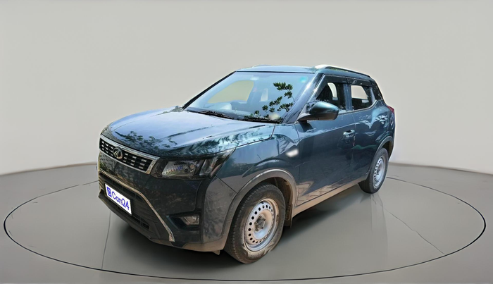 2020 Mahindra XUV300 W4 1.2 PETROL, Petrol, Manual, 46,264 km, exterior