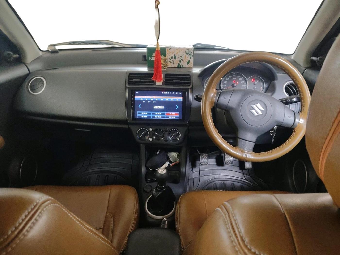 2011 Maruti Swift Dzire VDI, Diesel, Manual, 1,77,977 km, interior