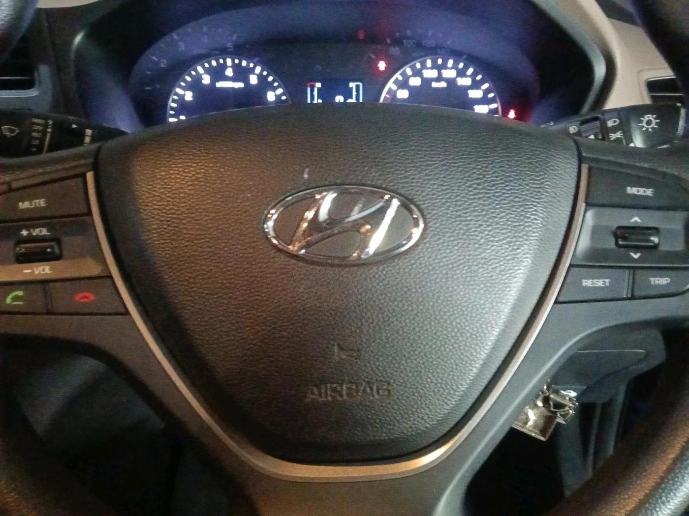 2015 Hyundai Elite i20 SPORTZ 1.2, Petrol, Manual, 19,456 km, interior