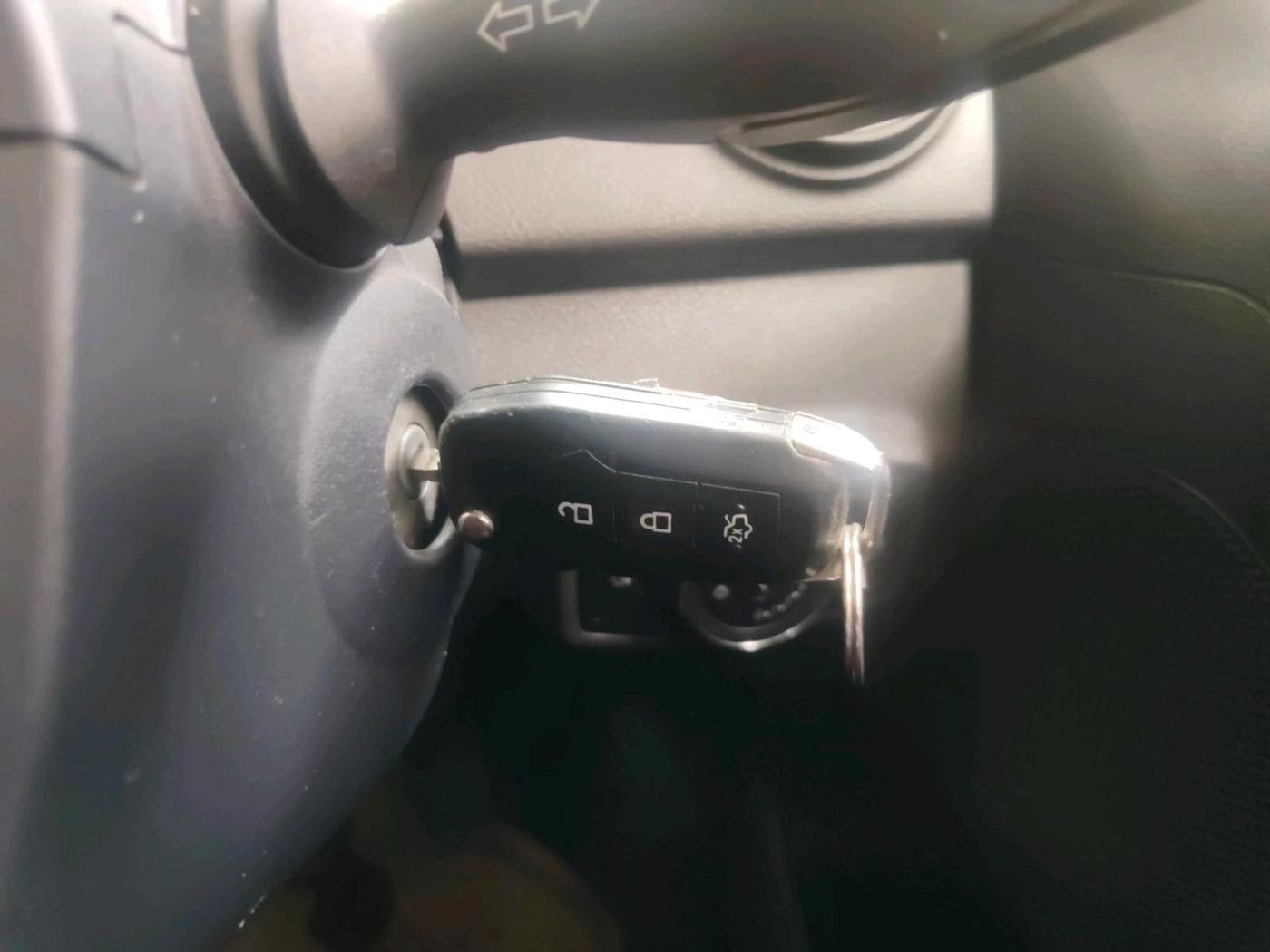 2015 Ford New Figo TREND 1.5L DIESEL, Diesel, Manual, 37,125 km, interior