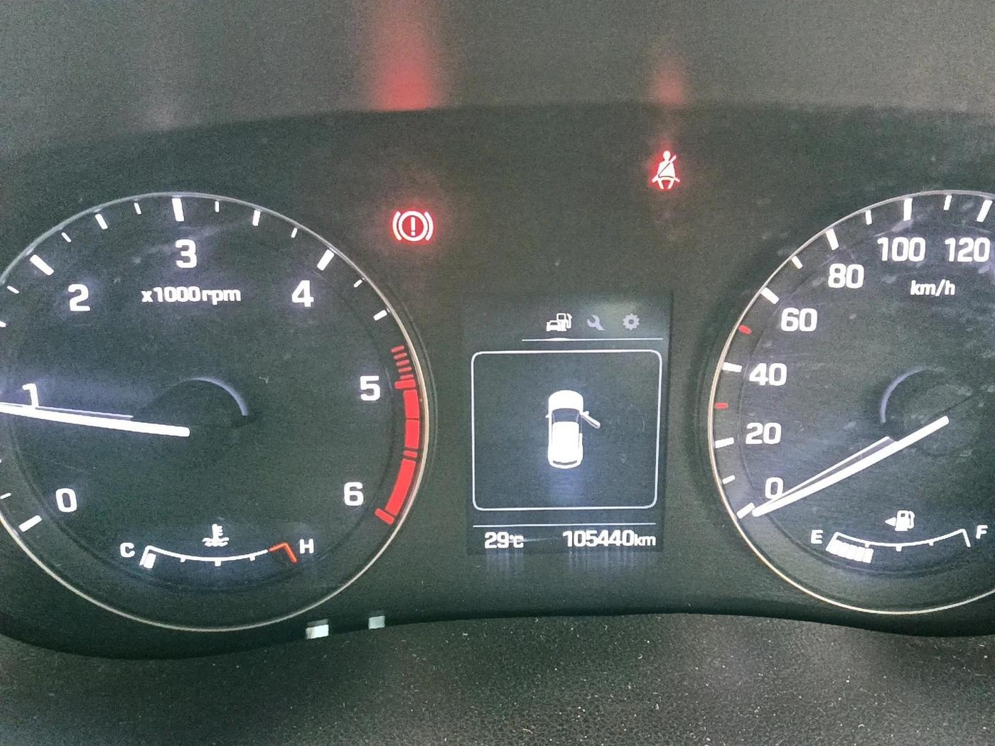 2016 Hyundai Creta SX (O) 1.6 DIESEL, Diesel, Manual, 1,05,440 km, interior