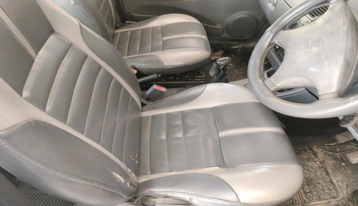 2006 Tata Indica V2 DLG BS II, Diesel, Manual, 9,62,249 km, interior