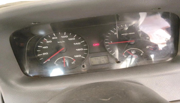 2006 Tata Indica V2 DLG BS II, Diesel, Manual, 9,62,249 km, interior