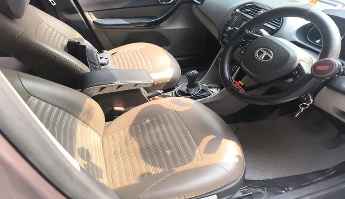 2018 Tata Tiago XZ PETROL, Petrol, Manual, 90,868 km, interior