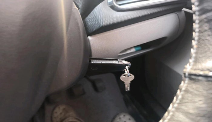 2018 Tata Tiago XZ PETROL, Petrol, Manual, 90,868 km, interior