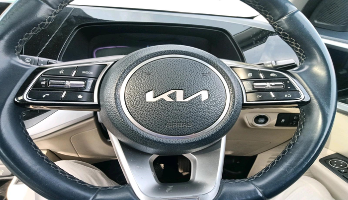 2022 KIA CARENS LUXURY PLUS 1.5 DIESEL 7 STR, Diesel, Manual, 92,861 km, interior