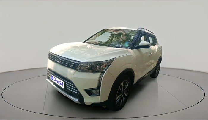 2019 Mahindra XUV300 W8 (O) 1.5 DIESEL, Diesel, Manual, 78,575 km, exterior