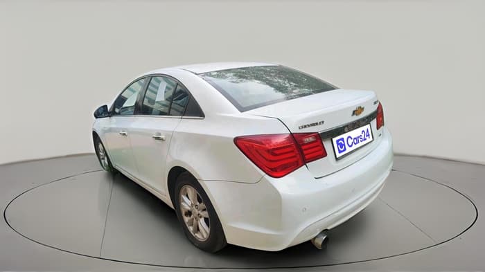 2014 Chevrolet Cruze LTZ, Diesel, Manual, 98,692 km, exterior
