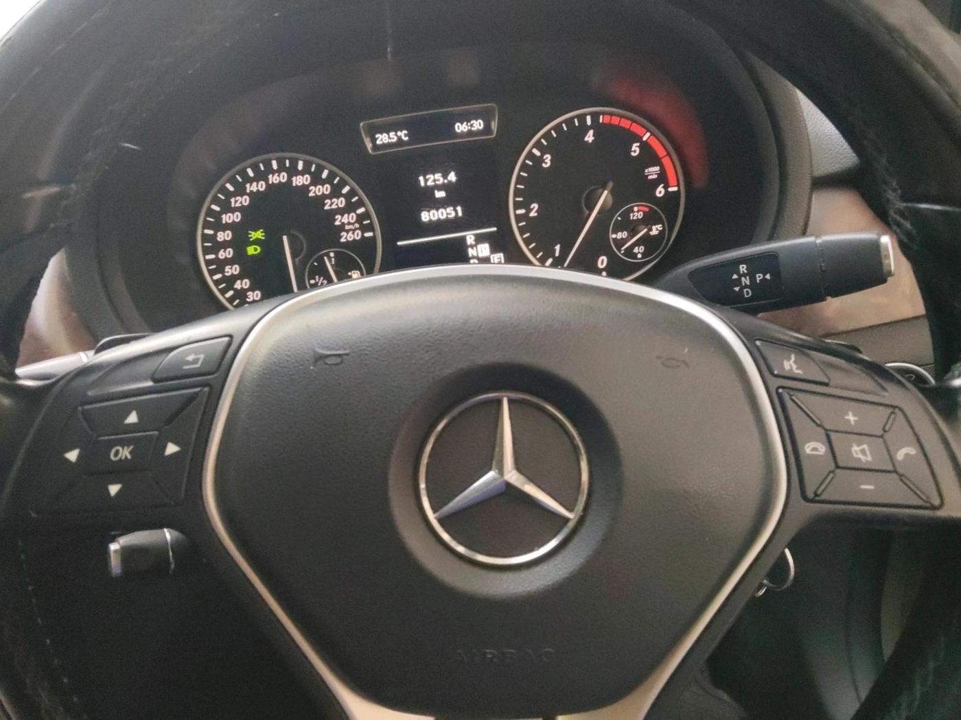 2014 Mercedes Benz B Class B180, Diesel, Automatic, 80,051 km, interior